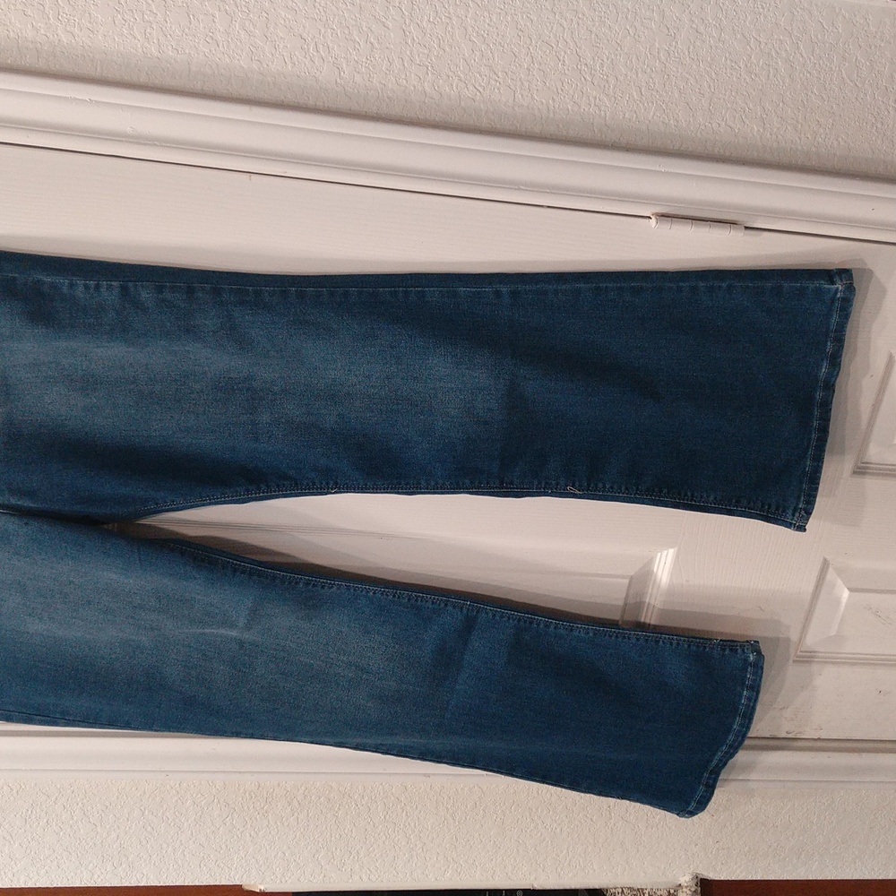 Curve Appeal High Rise Flare Classic Blue Jeans Women's Sz 14/30 NWT Comfy, Y2K - Picture 7 of 14
